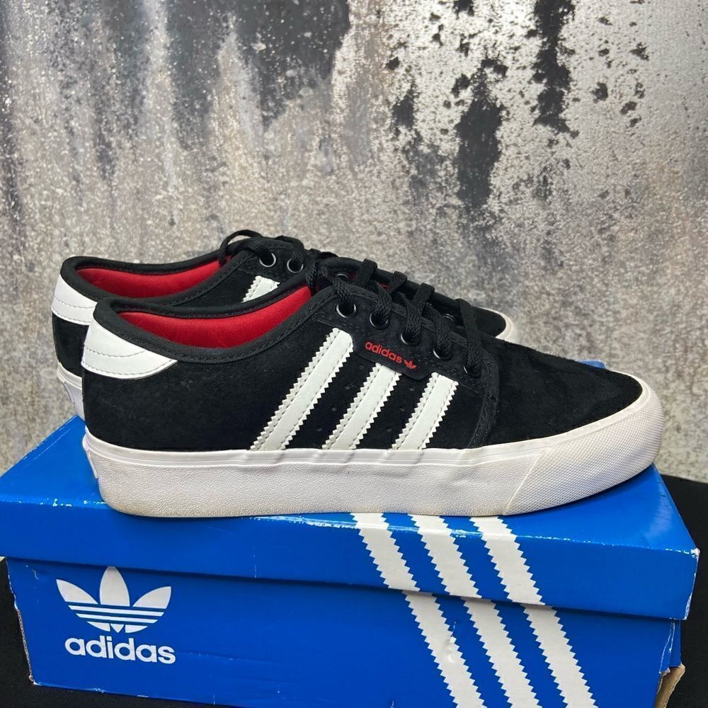 Adidas Seeley XT Sneakers Size 5 - Picture 6 of 12